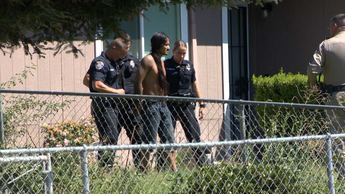 Man in custody after leading officers on chase through Stockton