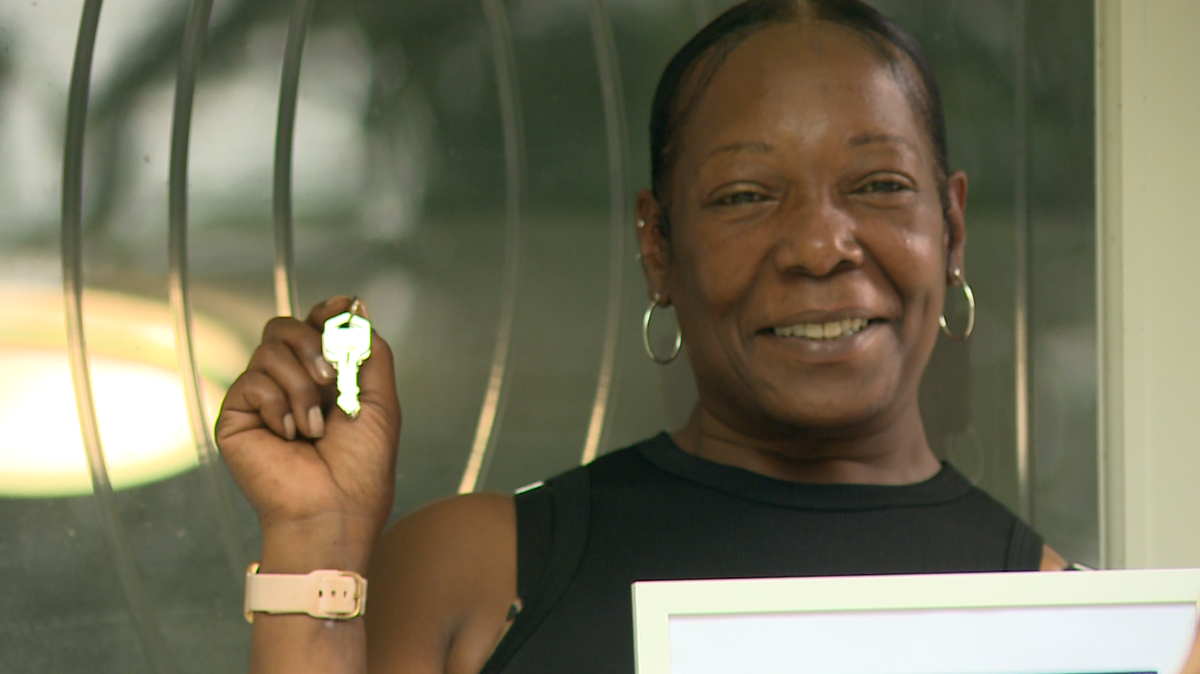 Program turning west Louisville residents dream of homeownership into