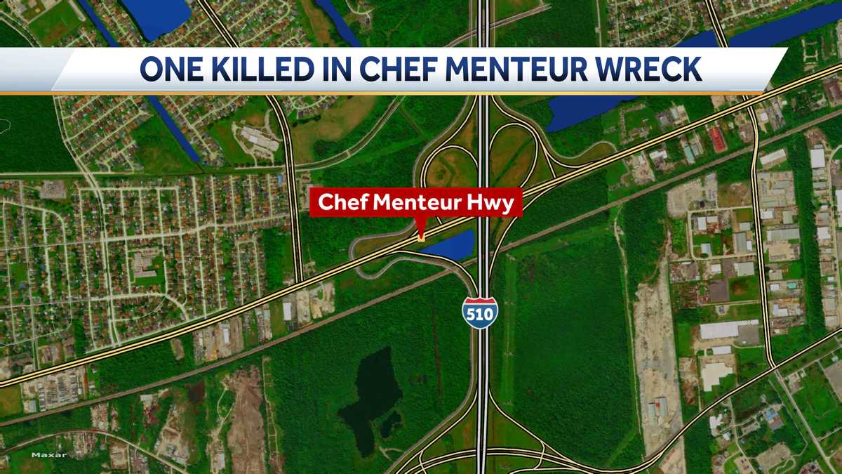 Police in New Orleans probe fatal collision on Chef Menteur Road