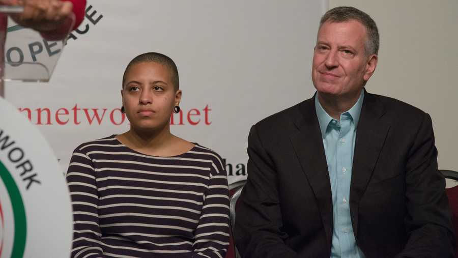 File photo: Chiara, left, and her father, New York City Mayor Bill de Blasio