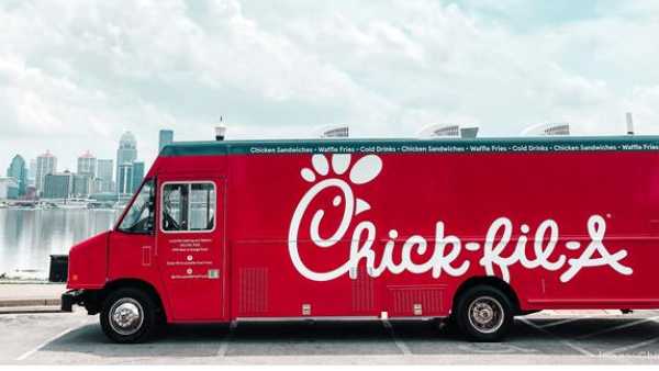 Chick Fil A Unveils First Louisville Food Truck