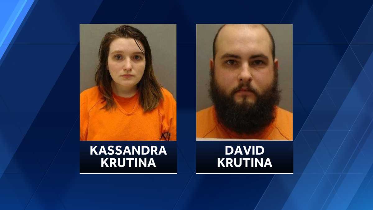 Cass Co. parents charged with child abuse following death of an infant twin