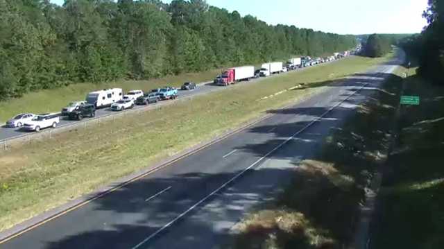 Chase turned standoff shuts down I-65 in Chilton County - Vimarsana News