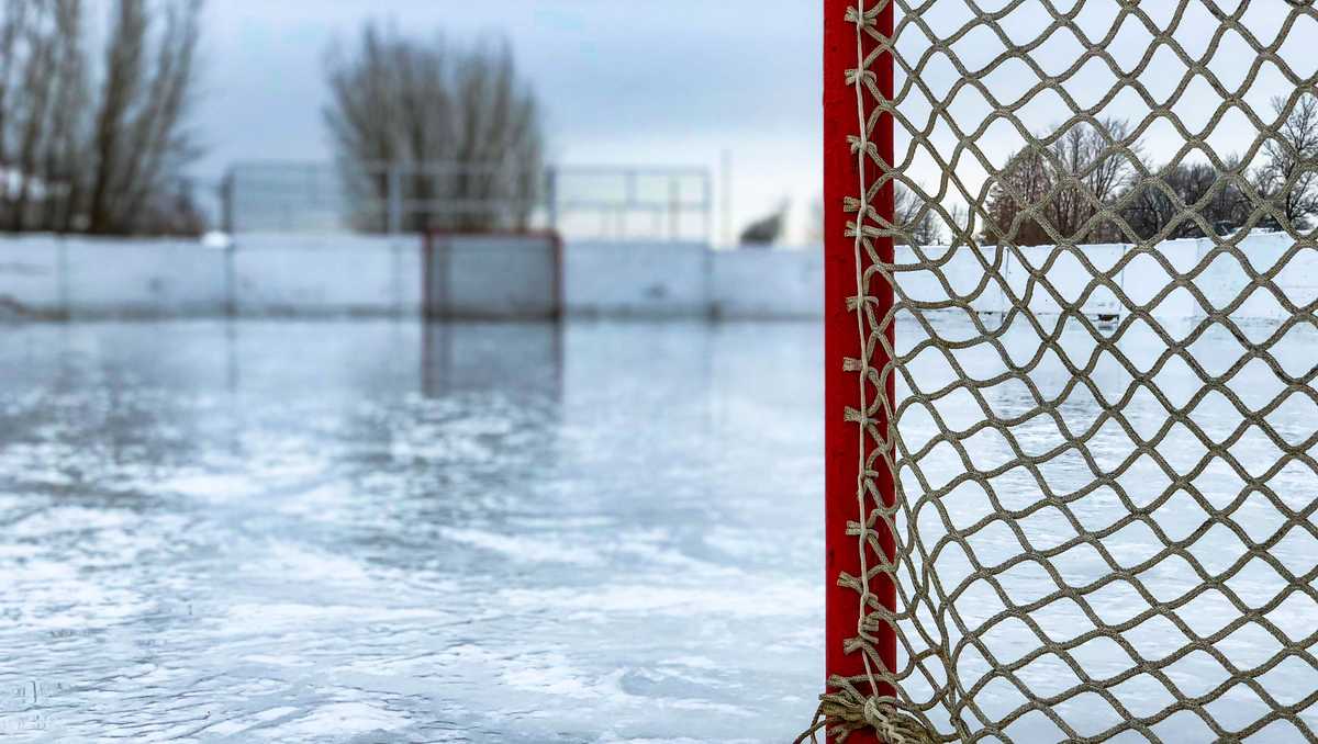 Backyard hockey, anyone? Outdoor ice rinks offer new way to play amid ...