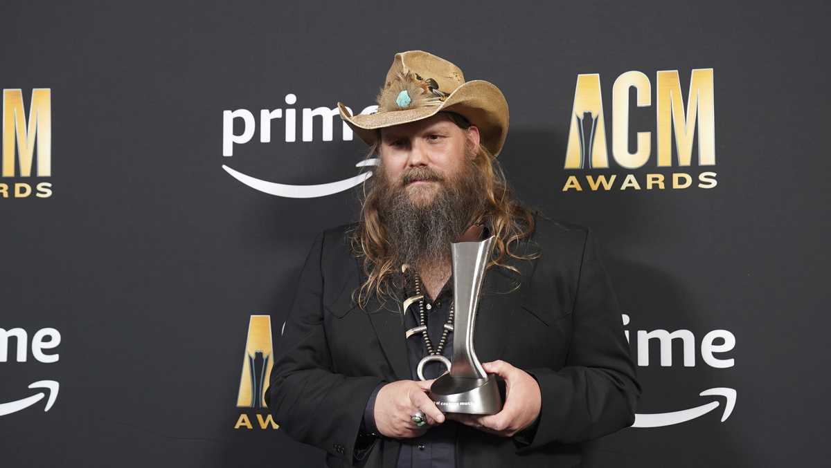 Kentucky country music star Chris Stapleton releasing new album Friday