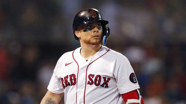 After trading Christian Vázquez, Red Sox hold off Astros for