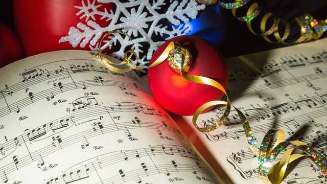 Here S Where You Can Tune In Christmas Music On Kc Radio