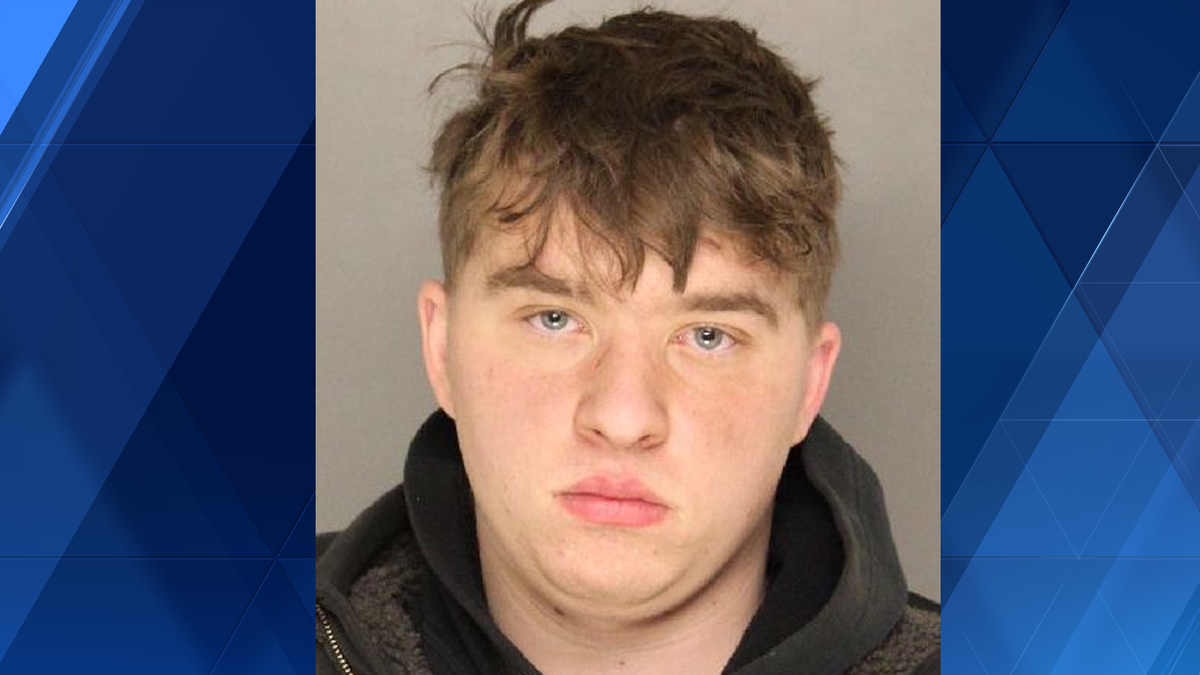 West Mifflin firefighter accused of sexually assaulting 2 teen girls