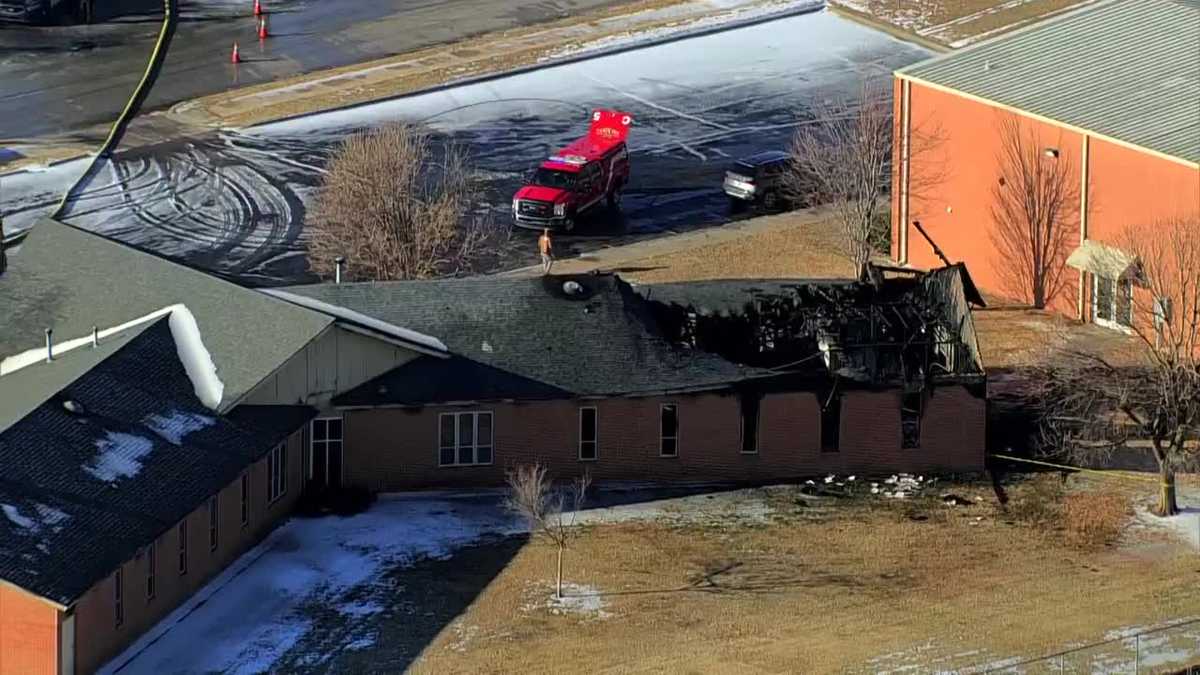 Crews battle fire at church in Oklahoma City