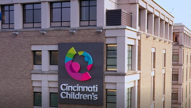 El Hospital Infantil de Cincinnati ahora exige que los empleados usen máscaras en todos los campus