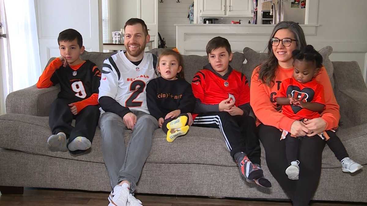 We make it fun'; Household rivalries between Bengals, Chiefs fans bring  families together