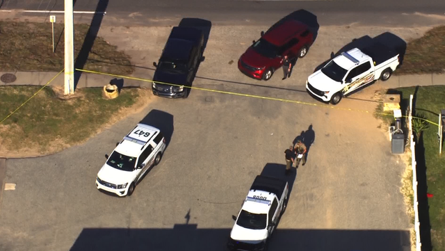 Off-duty police officer shot, killed at gas station in Ormond-by-the-Sea