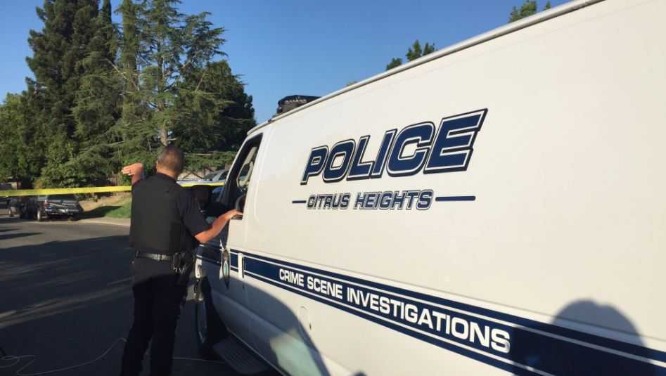 Woman stabbed in Citrus Heights home invasion