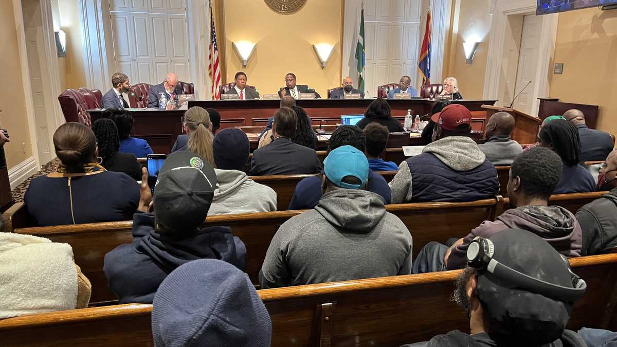 Jackson City Council Unanimously Approves Reinstating Curfew For Young