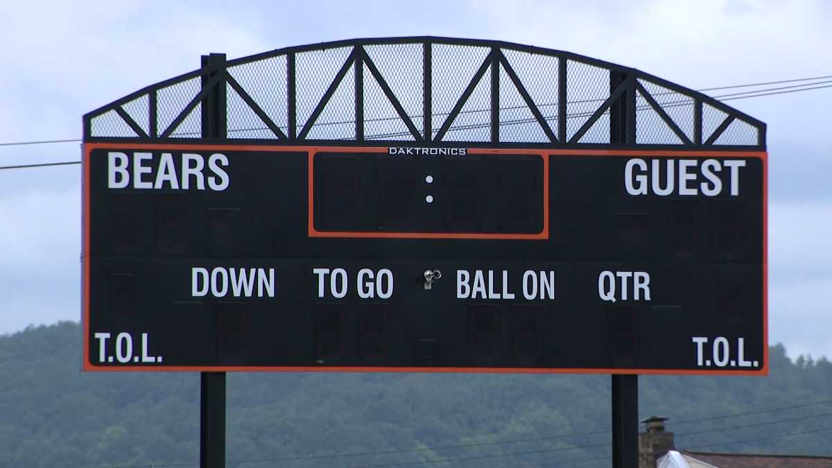 WPIAL football champs forfeit this week's game, citing 'personnel matters'