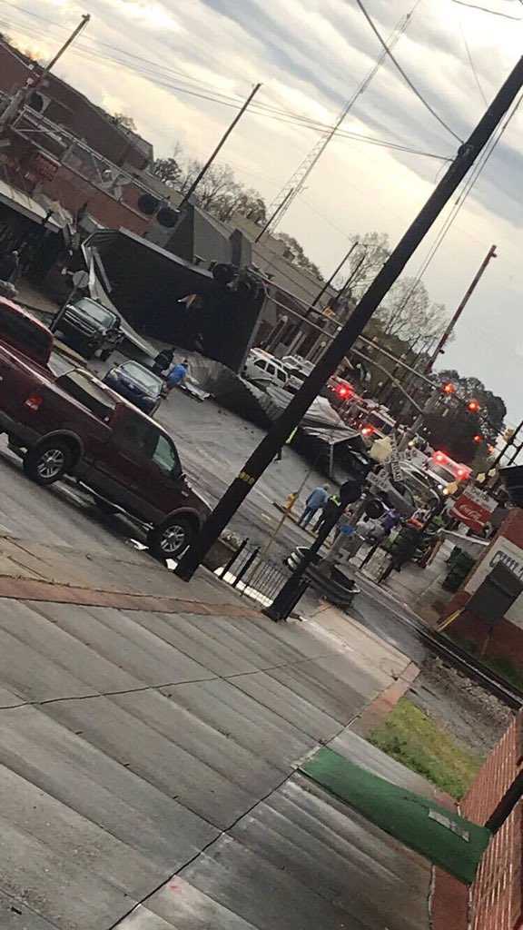 Storm causes heavy damage in downtown Clanton