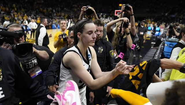 Women's NCAA Tournament heads to Sweet 16 - Vimarsana News