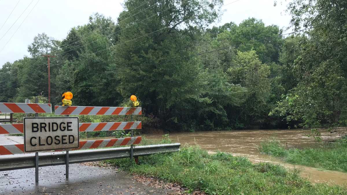 Clarksville road flooded after heavy morning rain