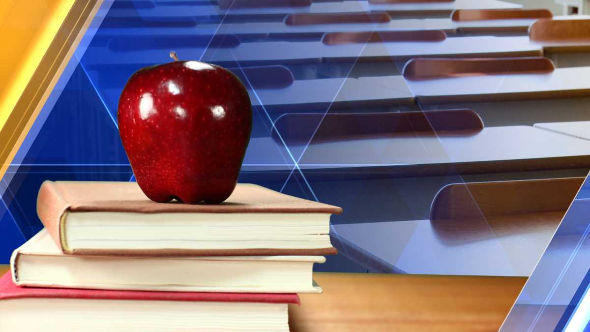 Gov. Reynolds hopes $45 million apprenticeship program will alleviate Iowa’s teacher shortage