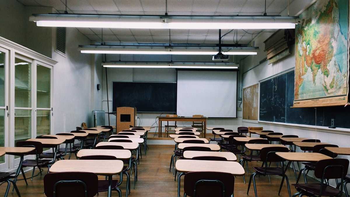 Palm Beach County School District welcomes 18 new teachers through education program