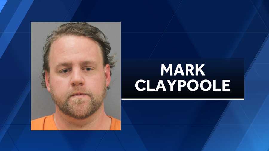 Handguns, cocaine found in traffic stop along I80