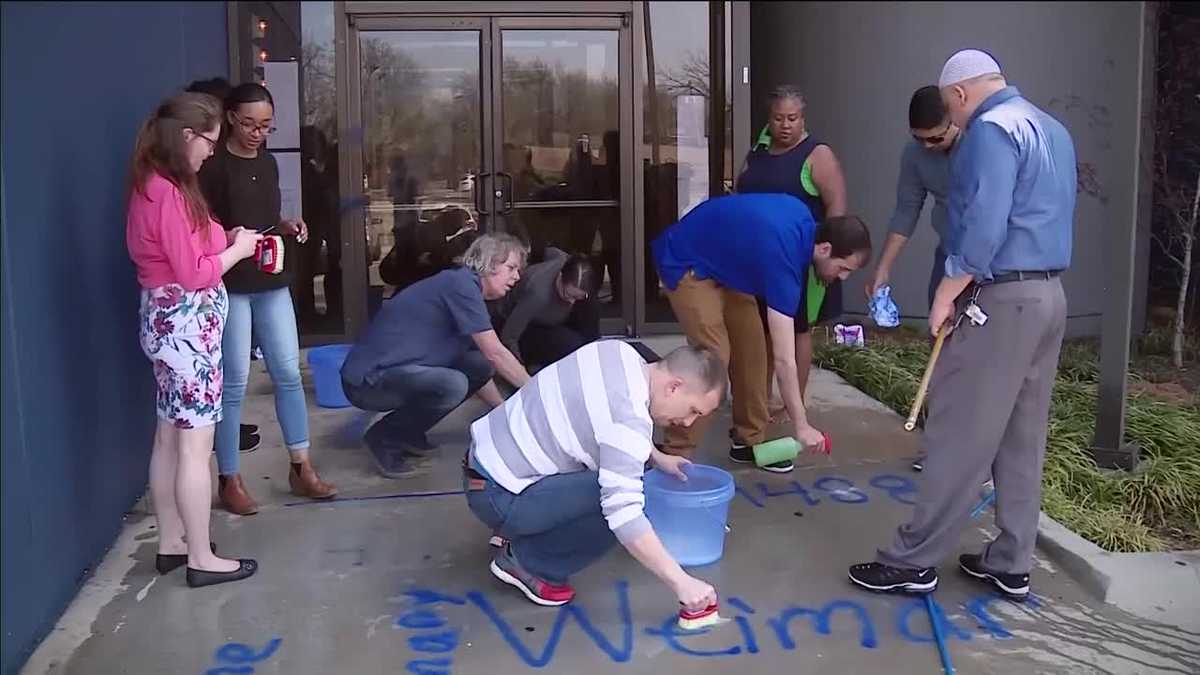 Community works to get rid of hate speech while cleaning racist spraypaint