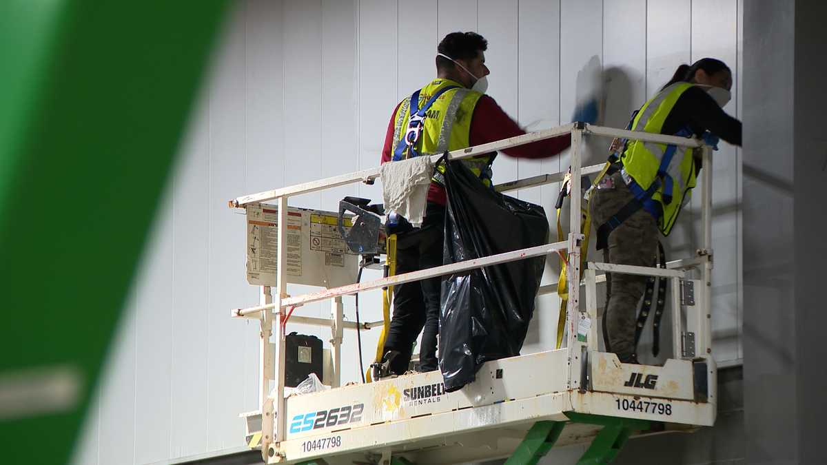 Crews scrub soot and smoke from Mississippi Trade Mart after fire