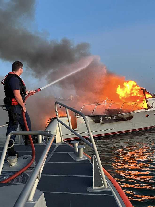 yacht&#x20;fire