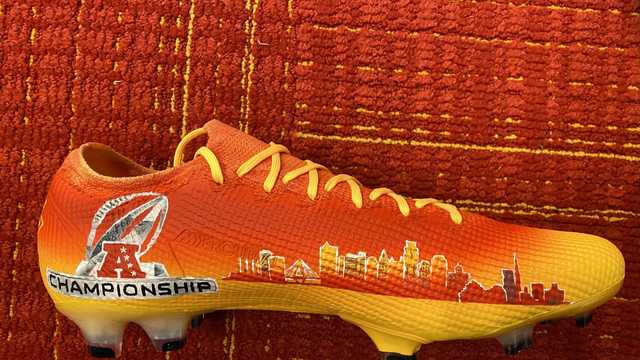 Clay County sheriff's deputy paints Butker's cleats for AFC Championship Game - Vimarsana News