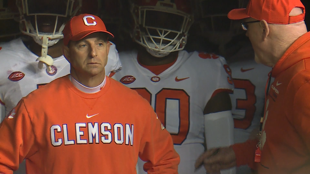 Clemson wins 7th straight over South Carolina - Vimarsana News