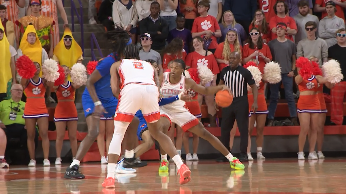 Clemson's strong defense leads Tigers to win over No. 24 SMU