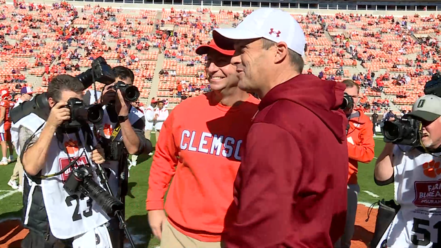 South Carolina beats Clemson in rivalry game - Vimarsana News