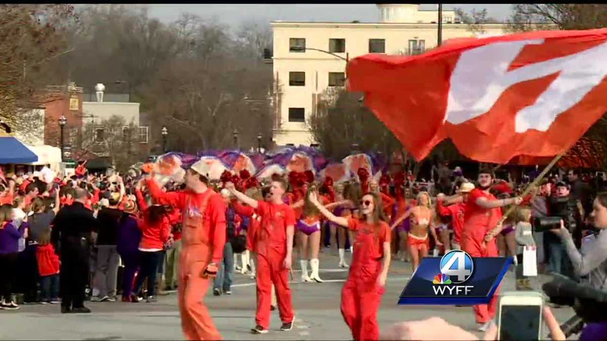 PICTURES Clemson Tigers parade and victory celebration