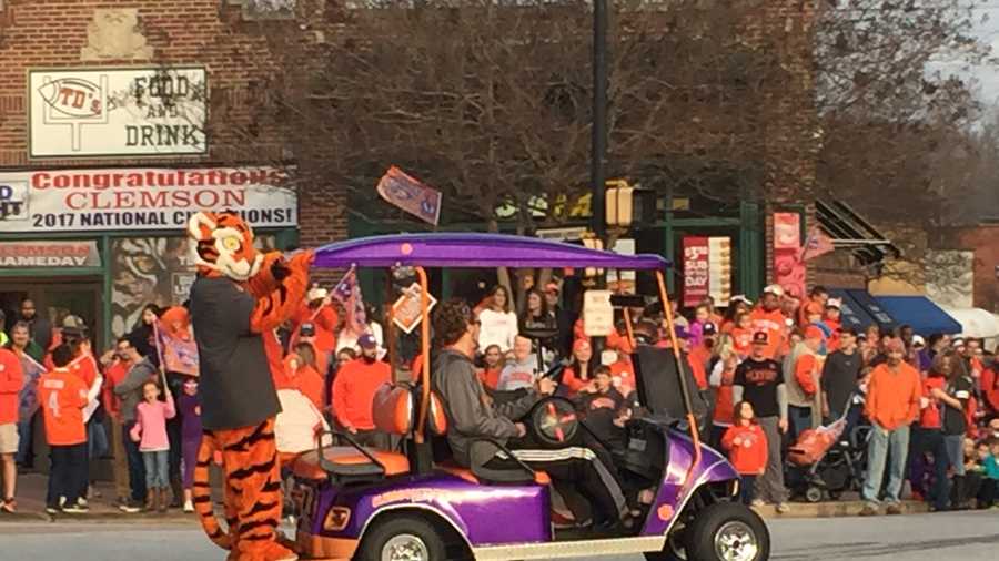 PICTURES Clemson Tigers parade and victory celebration