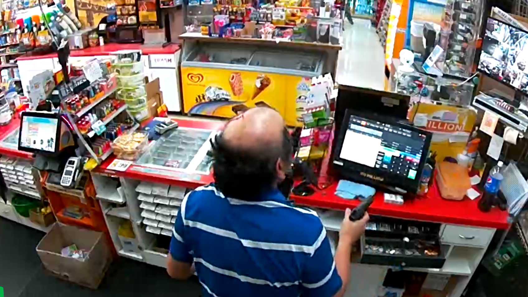 Video captures store clerk thwarting armed robbery in Fountain Valley