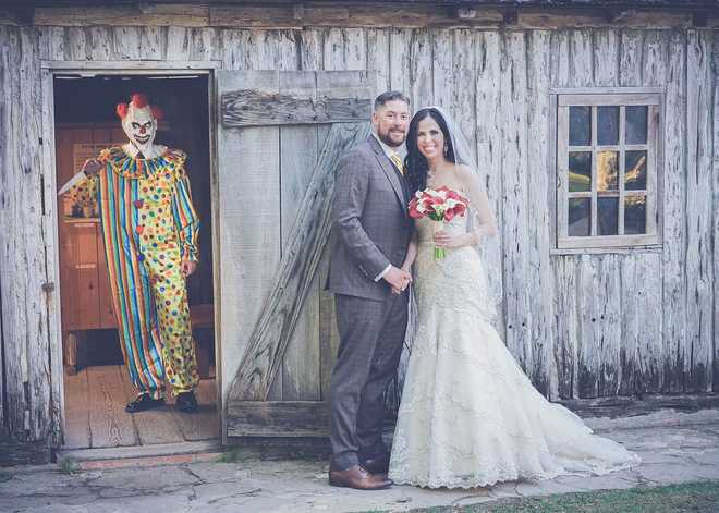 clown&#x20;wedding