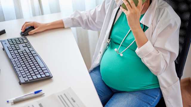 Pregnant workers and nursing moms have new protections on the job - Vimarsana News