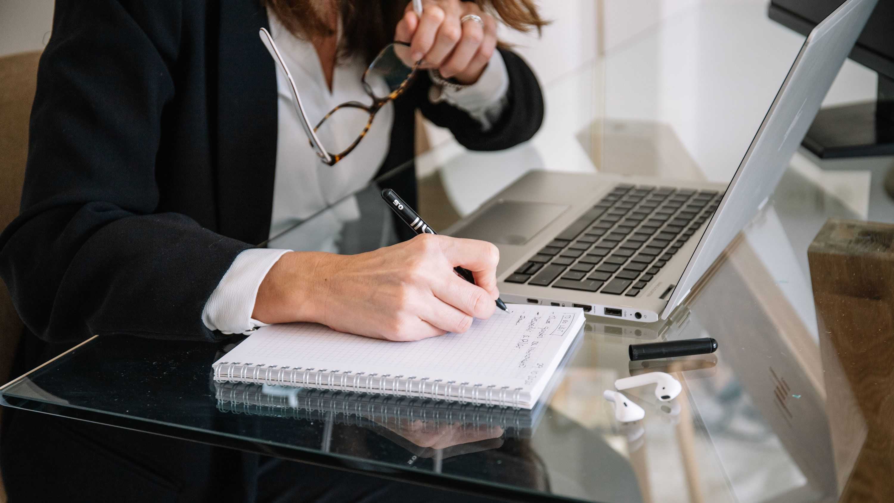Is the Great Resignation over? Americans aren't quitting their jobs like they used to - Vimarsana News