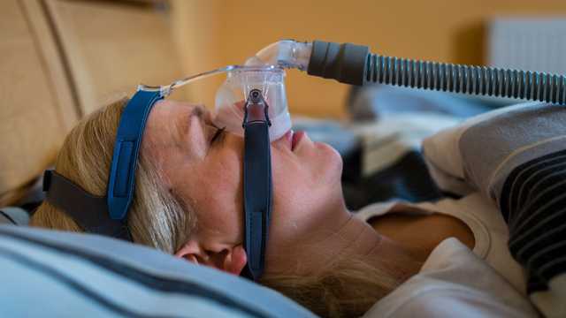 Sleep apnea linked to smaller brain volume, study finds - Vimarsana News