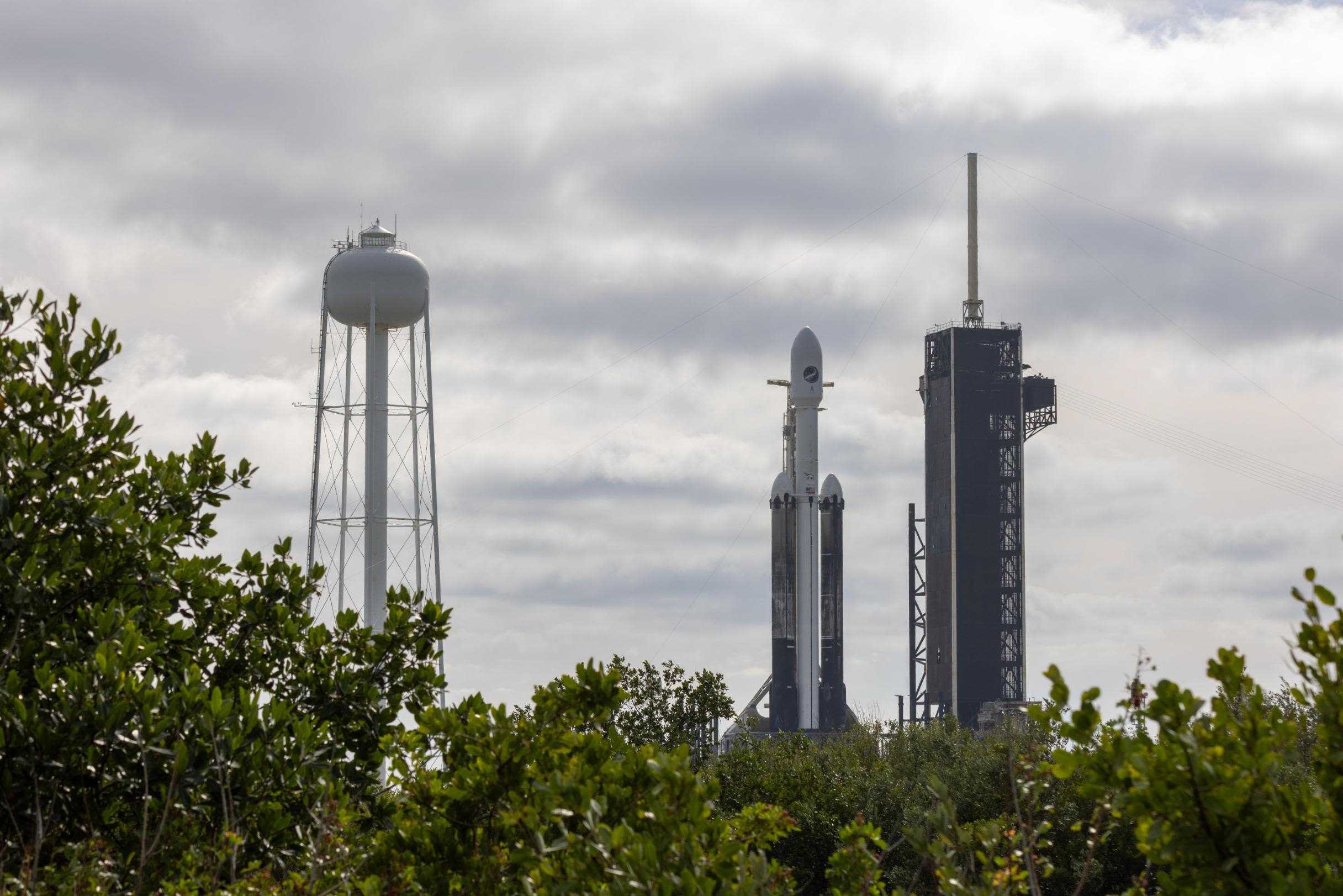 SpaceX Falcon Heavy Launches X-37B Plane, One Of The US Military’s Most ...