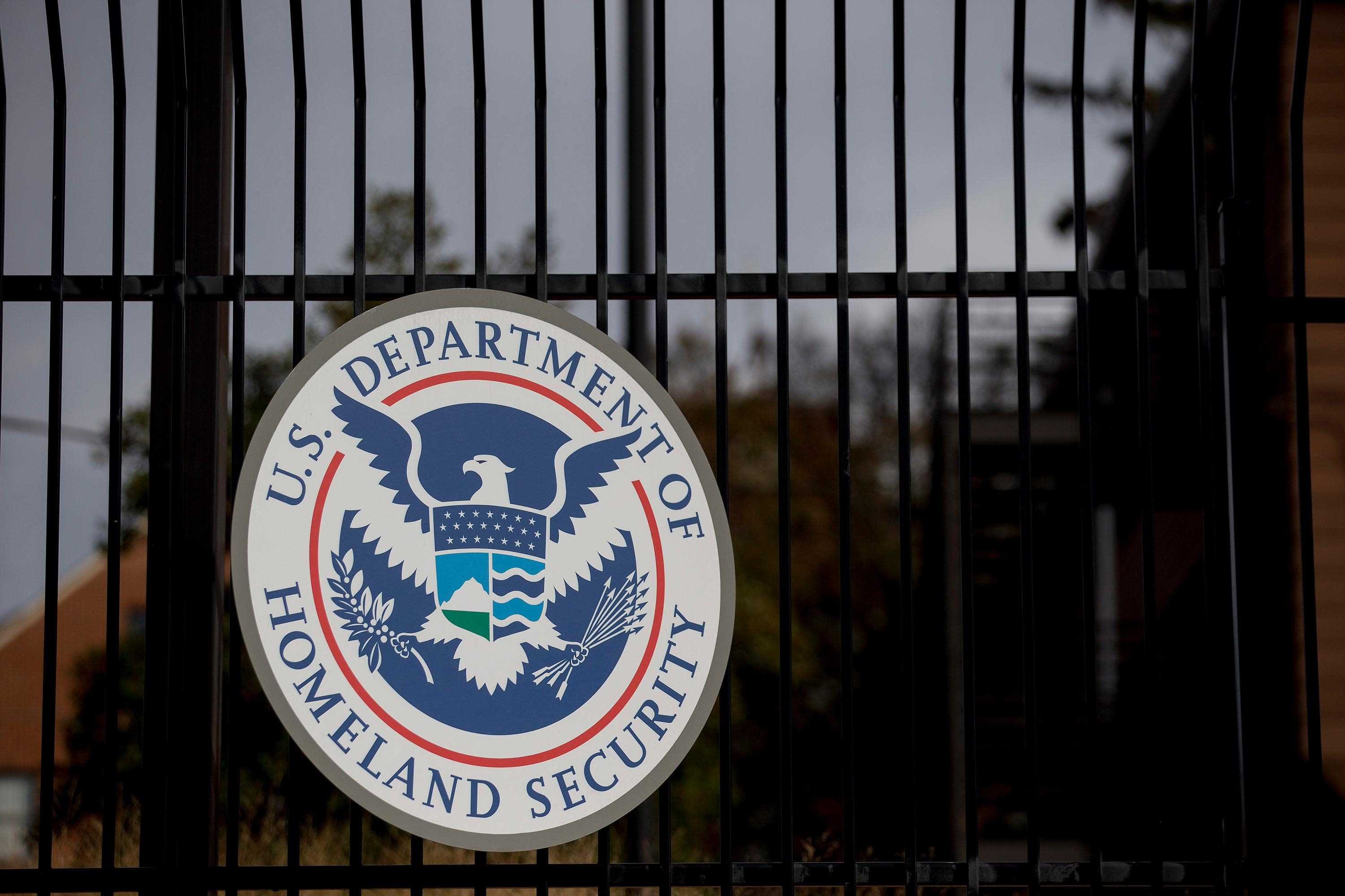 DHS identifies 400 migrants smuggled into US by network that may be connected to ISIS