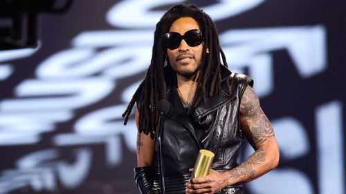 Lenny Kravitz gives inspiring speech as he accepts People's Choice Music Icon Award - Vimarsana News