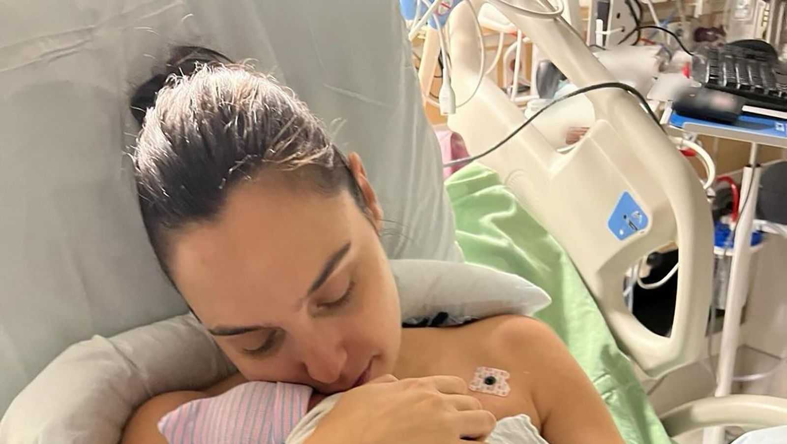 'Wonder Woman' star Gal Gadot announces birth of fourth child - Vimarsana News