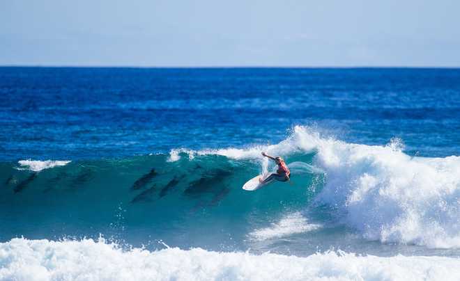 Gabriela&#x20;Bryan&#x20;surfs&#x20;in&#x20;the&#x20;final&#x20;at&#x20;the&#x20;Western&#x20;Australia&#x20;Margaret&#x20;River&#x20;Pro.