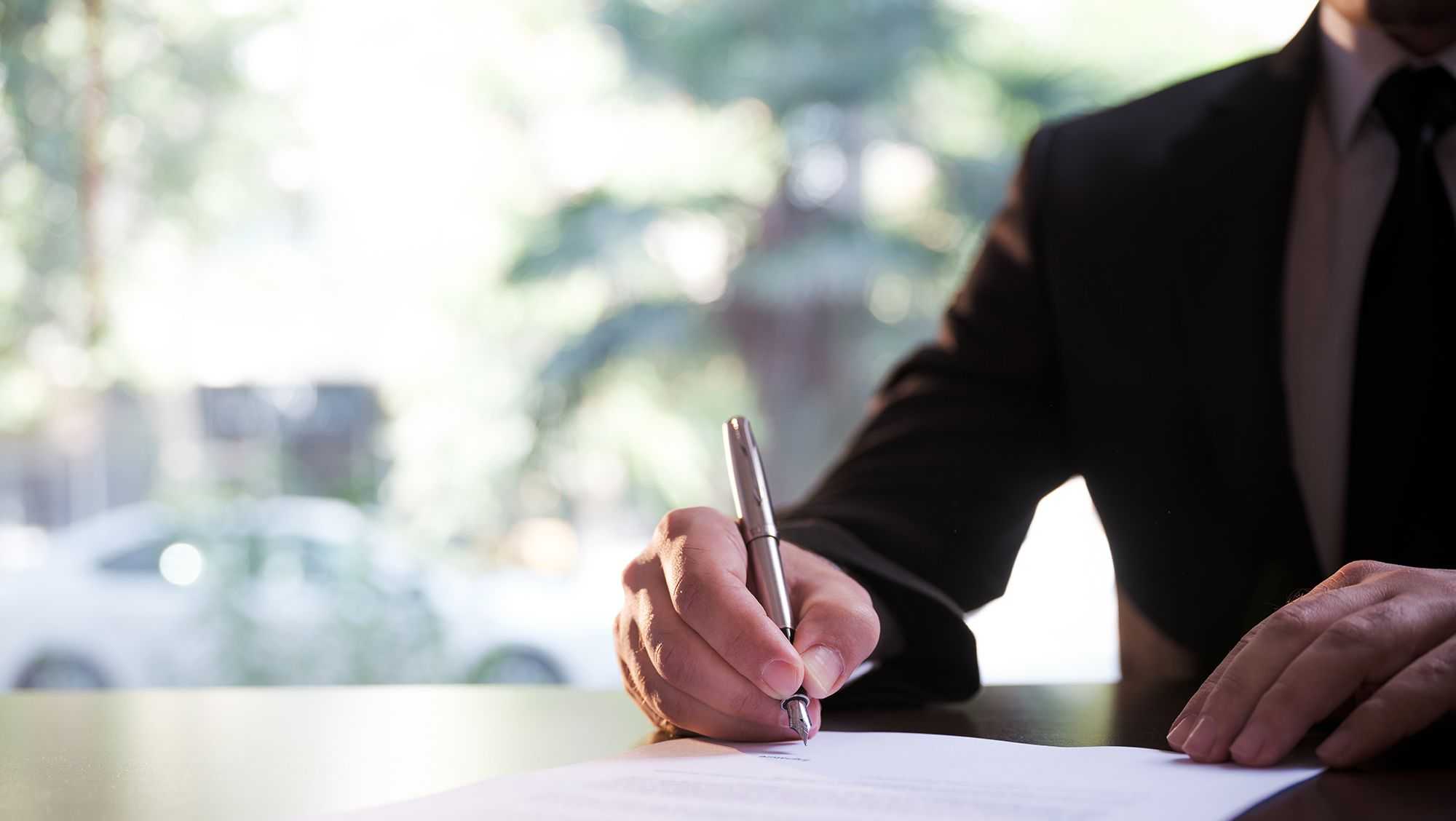 FTC banning most employers from using noncompete clauses; legal challenges ahead - Vimarsana News