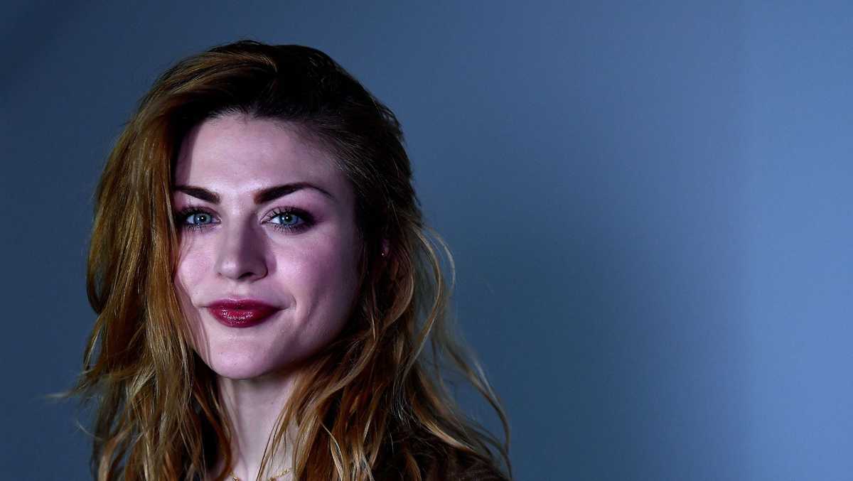 Frances Bean Cobain Welcomes Son Ronin Walker