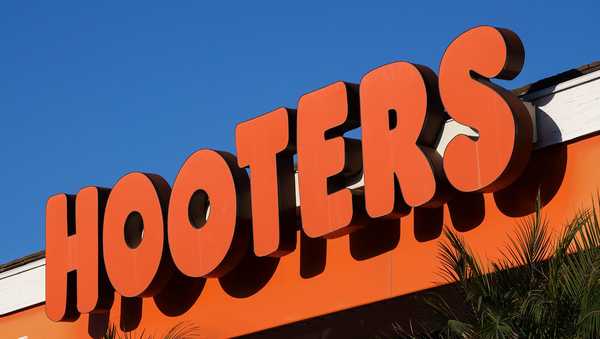 hooters