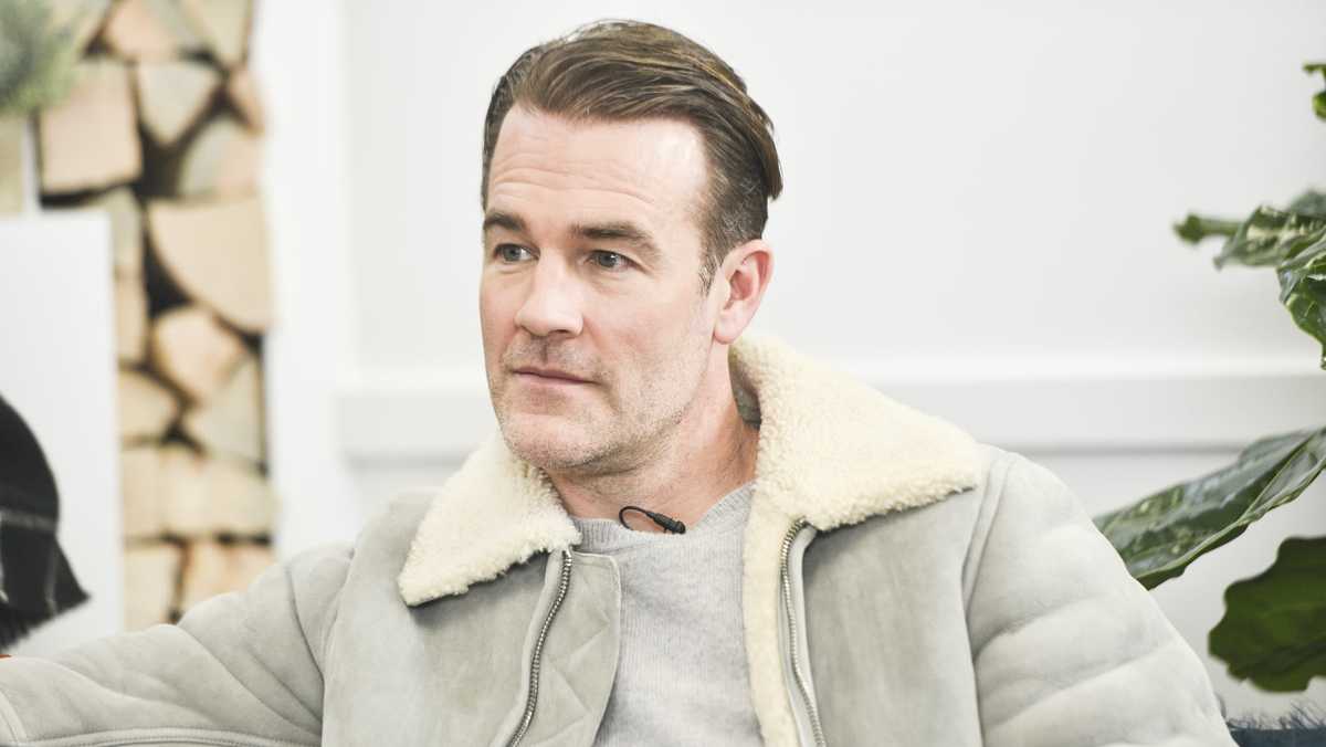 ジェームズ・ヴァン・ダー・ビーク、結腸直腸がんを患っていると語る