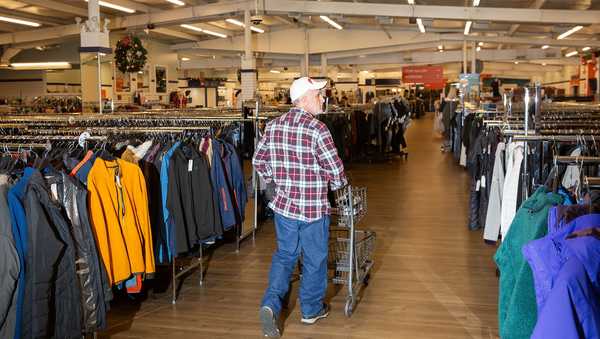 Thousands of suitcases lost by US airlines end up at the Unclaimed Baggage store in Scottsboro, Alabama,