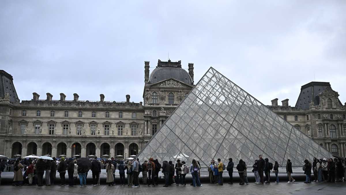 Experts Warn Stolen Louvre Crown Jewels Likely Lost Forever After Major Heist